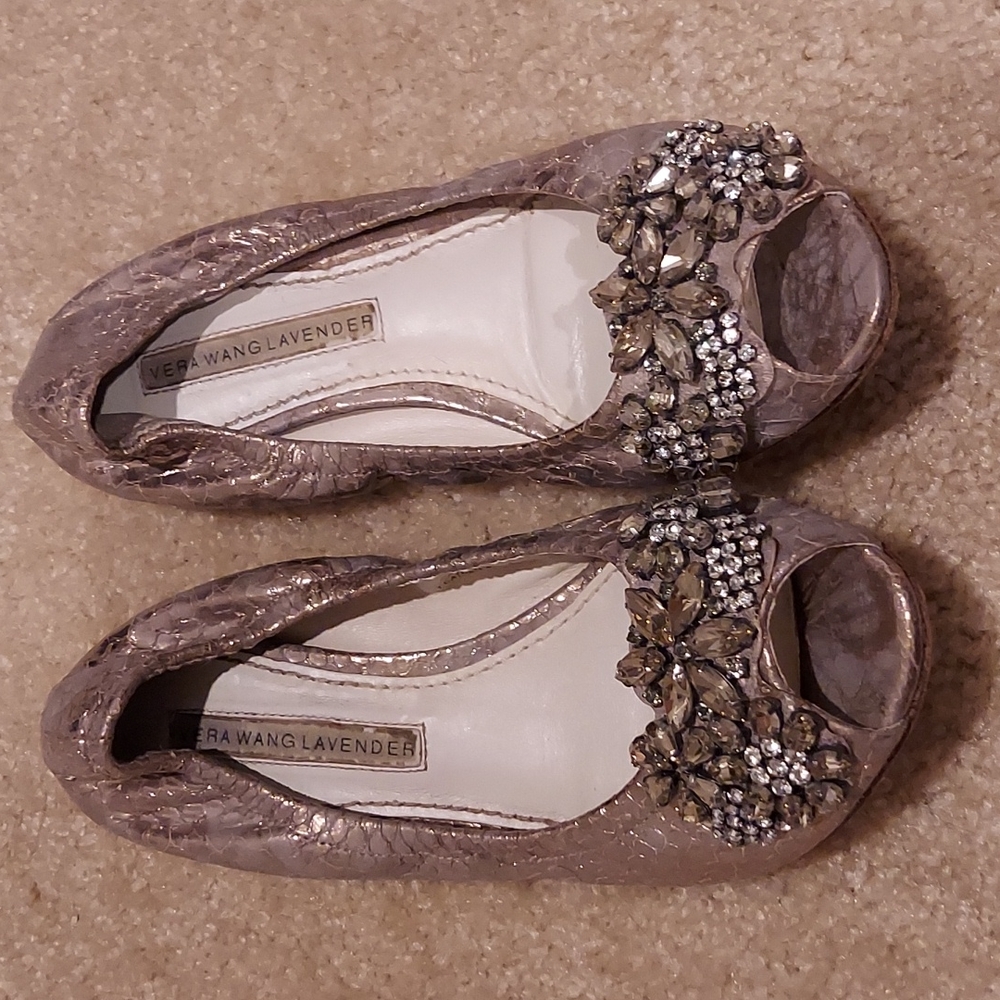 Vera Wang Metallic Pink Snakeskin Lavender Label Peep Toe Shoes Sz 5